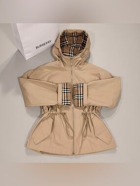 NWT Burberry W MEDLEY Women's Drawstring Jacket Size XS $1550 A7026